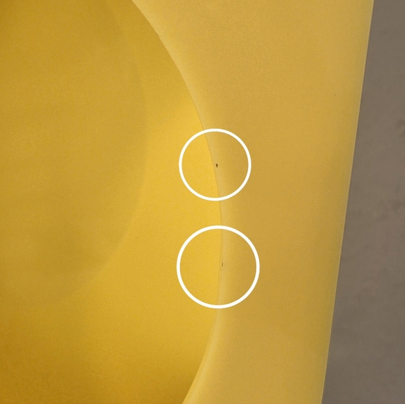 Vintage Midcentury Mod Yellow Acrylic and Clear Lucite Tissue Box Cover - Picture 12 of 16